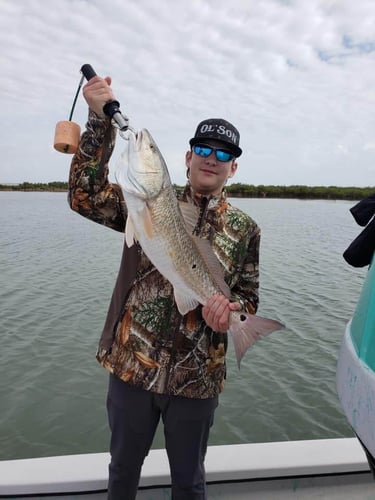 Inshore - 24’ El Pescador Cat In Port O'Connor