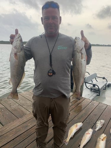 Inshore - 24’ El Pescador Cat In Port O'Connor