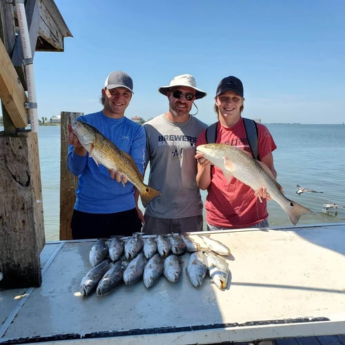 Inshore Bay Fishing - 24’ South Shore center console