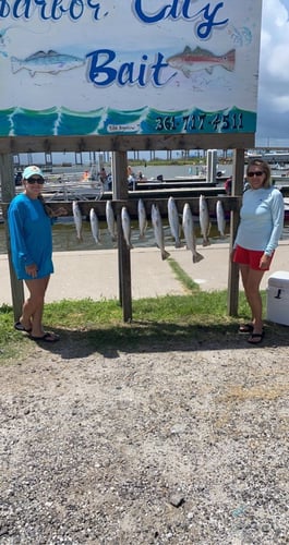 Aransas Pass Inshore - 23’ Haynie In Aransas Pass