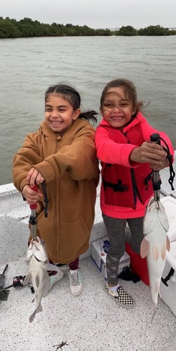 Aransas pass  Bay Fishing - 23’ Haynie in Aransas Pass