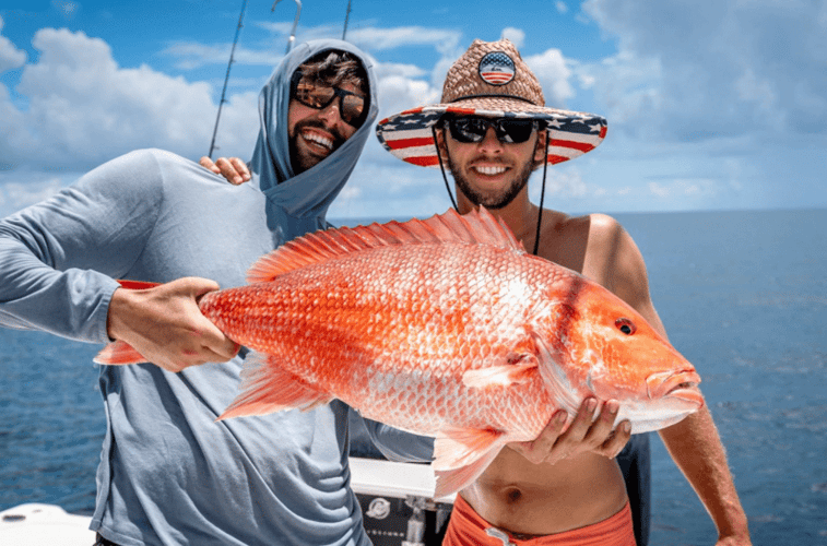 Reef Fishing - 35’ Everglades In Charleston