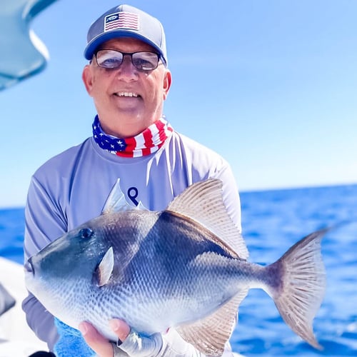 Reef Fishing - 35’ Everglades In Charleston