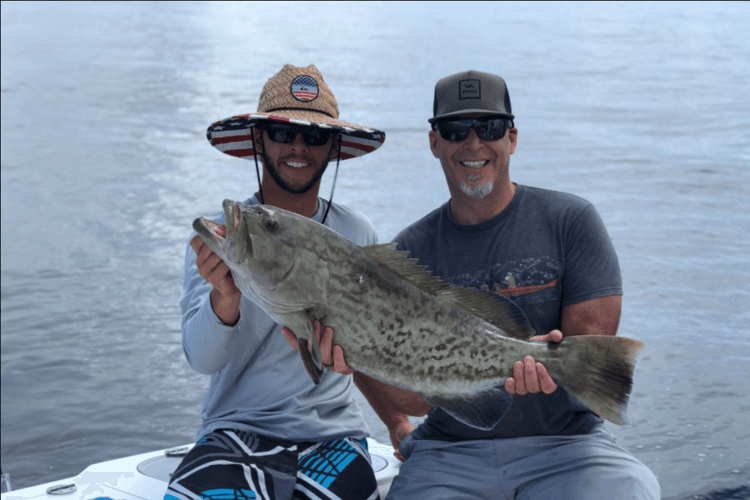 Reef Fishing - 35’ Everglades In Charleston