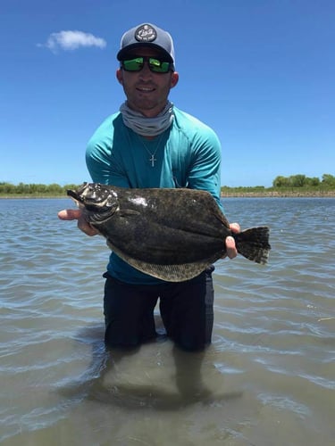 Rockport Bay-Full Day Fishing In Rockport