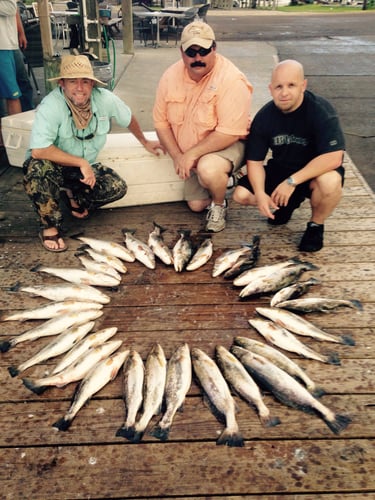 Half Day Bay - 24’ Kenner In Galveston