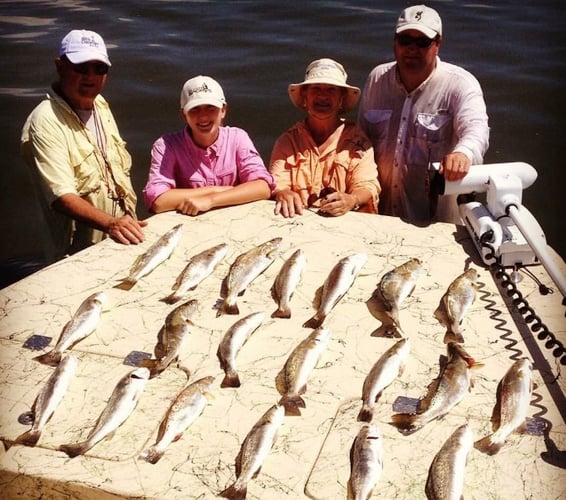 Port O'Connor Inshore Fishing In Port O'Connor