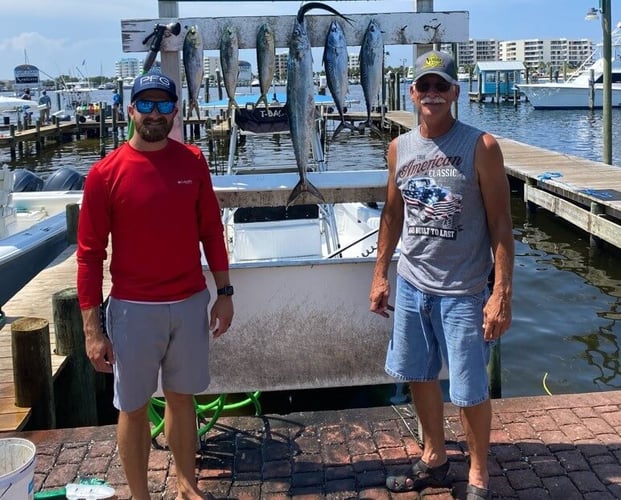 Destin Fishing - 21’ Cape Horn In Destin