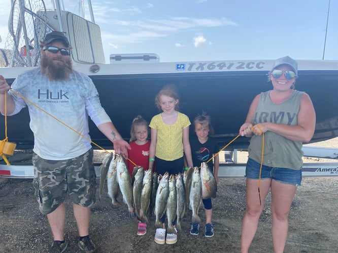 Sabine Lake Redfish And Trout In Port Arthur