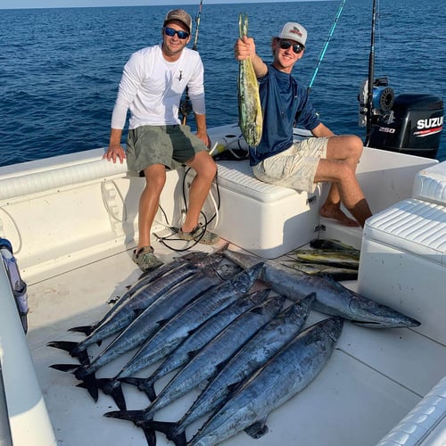 Offshore Full Day Fishing Trip in Matagorda