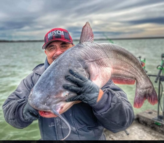 Lake Ray Hubbard Trophy Catfish Trip In Dallas