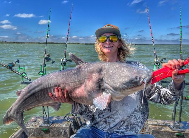 Lake Ray Hubbard Trophy Catfish Trip In Dallas