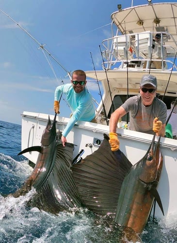 Pacific Fins Villa & Offshore In Puerto Quetzal