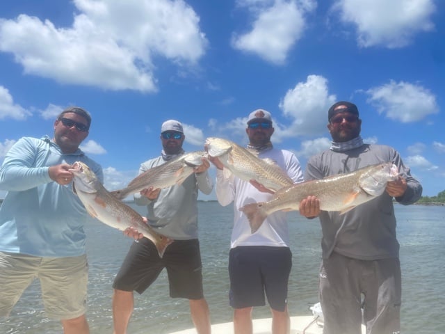 Full Day Inshore - 26' Blackjack In Boothville-Venice