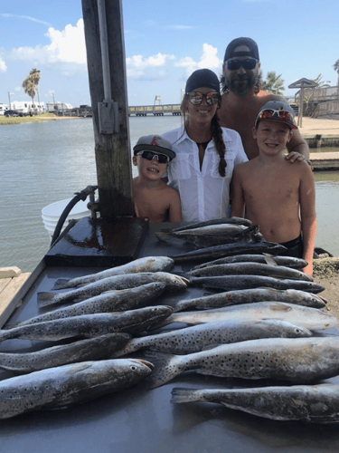 Half Day Bay Fishing With Captain Harry In Hitchcock