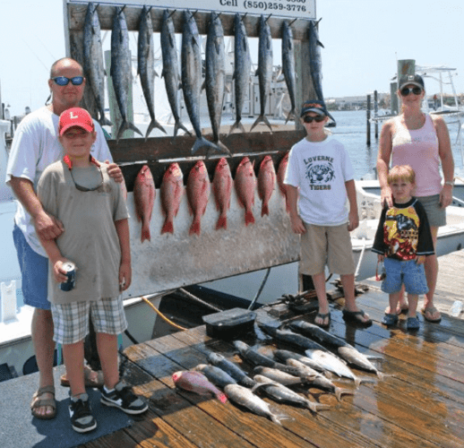 Epic Sportfishing - 53' G&S in Destin