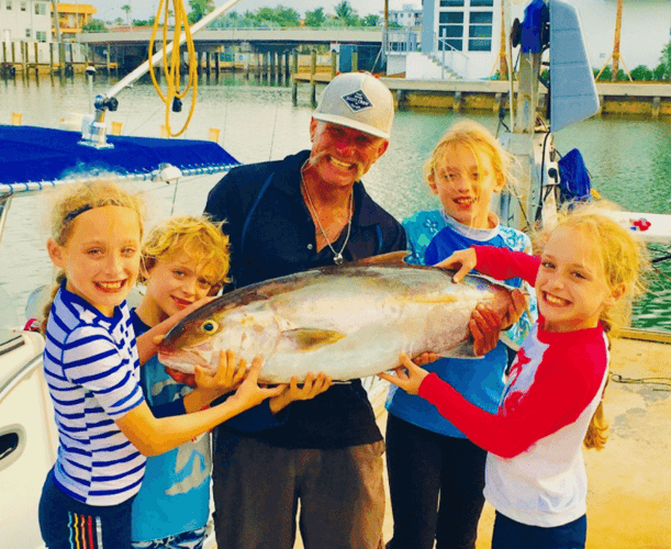 Open Ocean Big Game - 42' Sea Ray in Miami