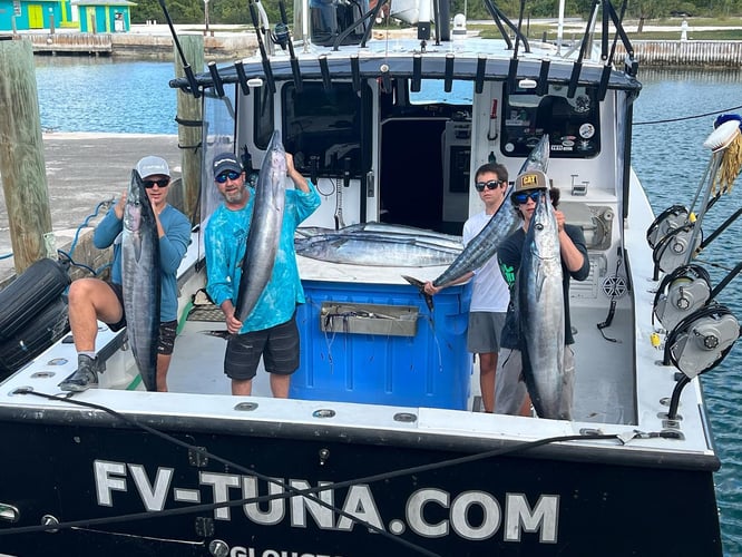 Bahamas Offshore Tuna Trip In Spanish Wells