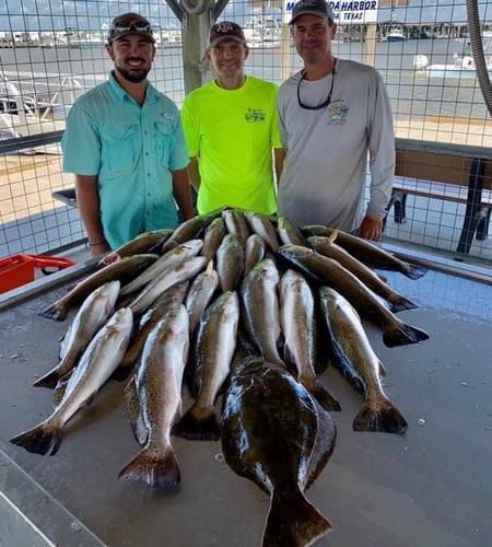 Gator Trout Trip In Matagorda