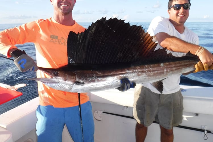 Freeport Offshore Run - 38' Luhrs In Freeport