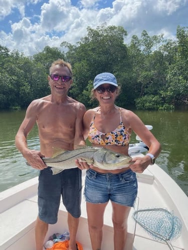 4 Hour Trip - 20' Pathfinder in Naples
