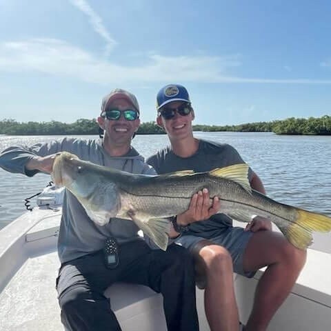 4 Hour Trip - 20' Pathfinder in Naples