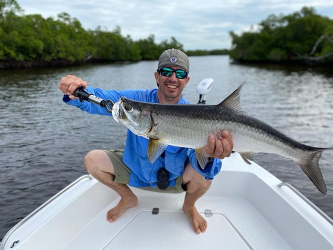 4 Hour Trip - 20' Pathfinder in Naples