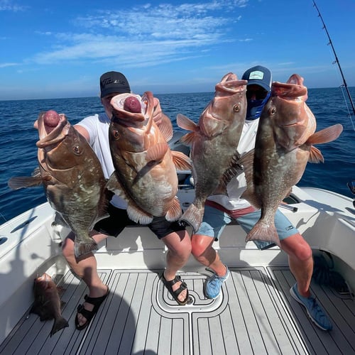 4-10 Hour Fishing Trip - 32’ Cape Horn
