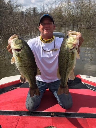 Lake Ponchartrain Lunkers In Slidell