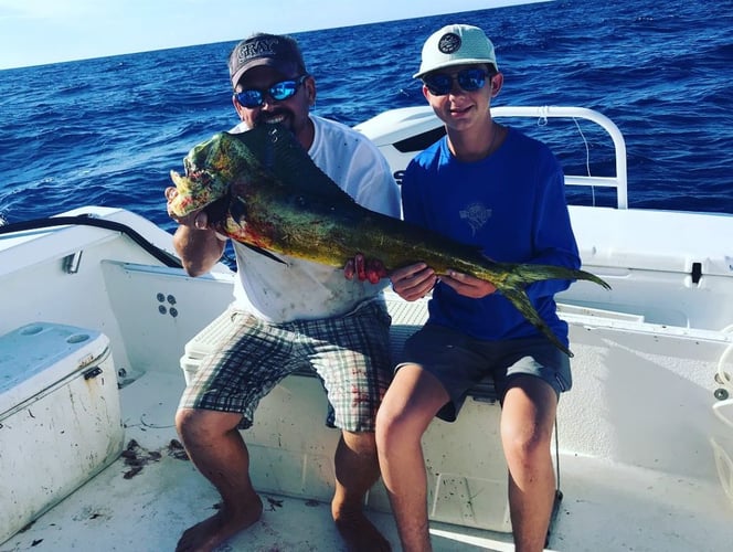 8-12 Hour Fishing Trip - 36’ Yellow Fin