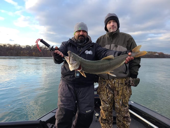 Niagara Fishing Charters - 22’ Lund Aluminum