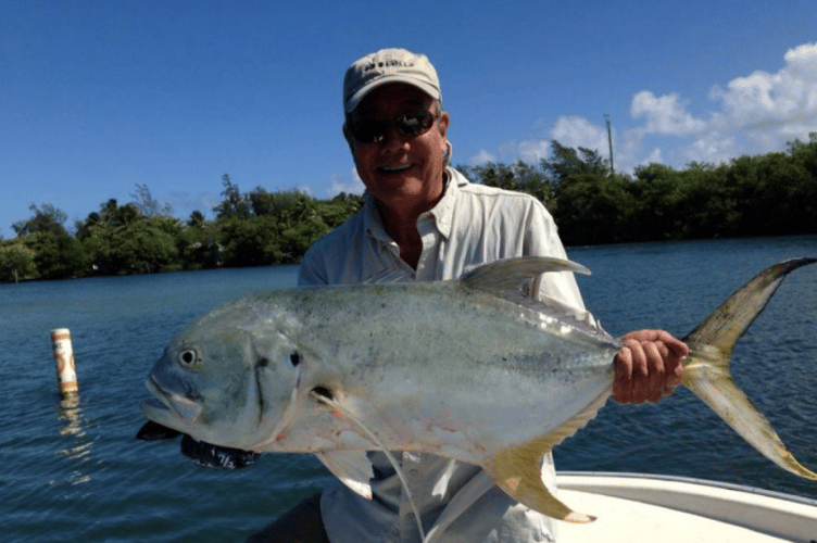 Carolina Inshore Action in Loiza