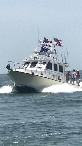 Beat the Heat Trolling and Reef Fishing  - 36’ Sea Harvester