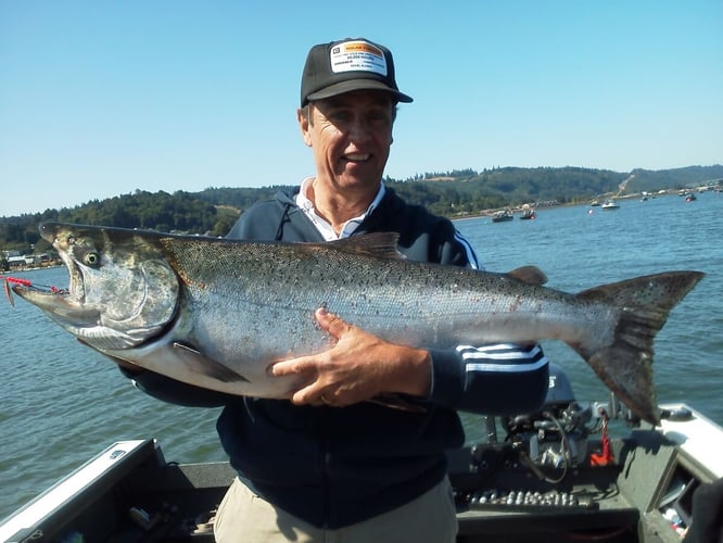 Columbia River Salmon & Steelhead in Scappoose