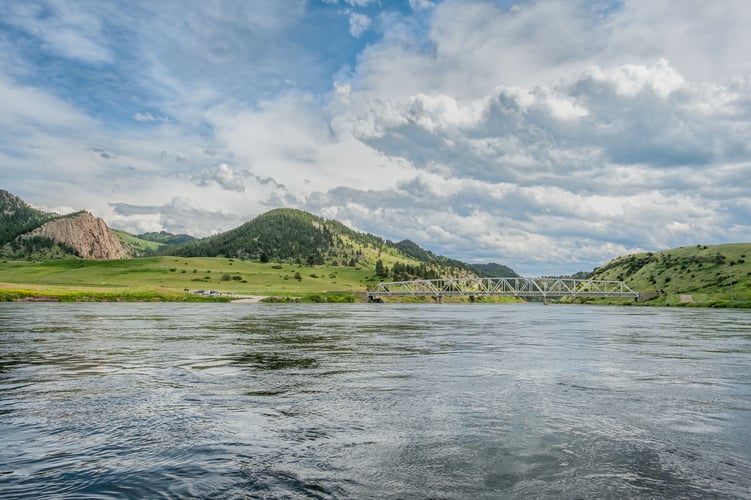 Missouri River Float Trip in Craig