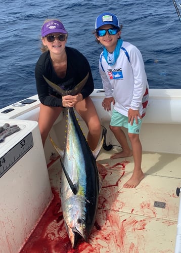 Offshore Fishing Trip in Manteo