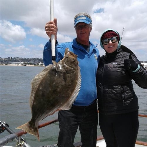 Full Day Local Offshore - 42’ Hershine In San Diego