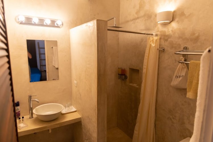 Two Anglers per Boat / Room in Caracas