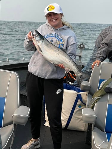 Inshore-Jetty Salmon Fishing In Tillamook