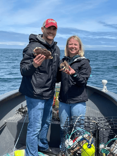 Dungeness Crab Trips in Garibaldi