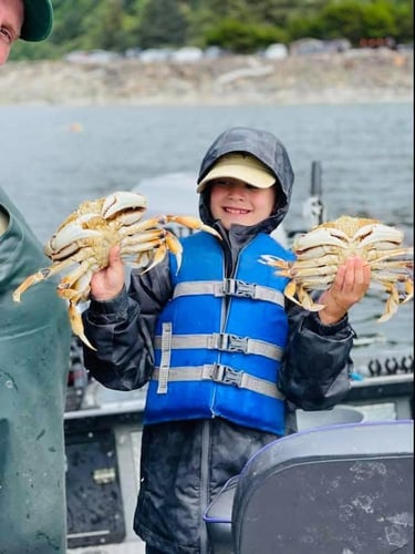 Combination Salmon, Bottom Fish And Dungeness Crab Trip In Garibaldi