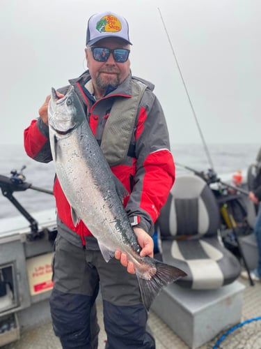 Salmon, Bottom Fishing & Crab Pots In Hubbard