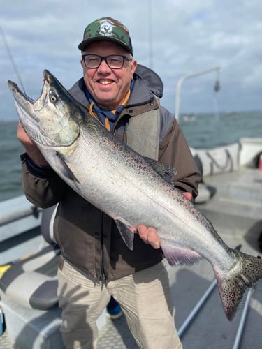 Salmon, Bottom Fishing & Crab Pots In Hubbard