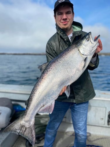 Salmon, Bottom Fishing & Crab Pots In Hubbard
