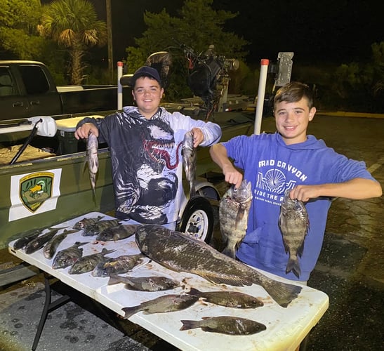 Saltwater Giggin' Trip in Crystal River