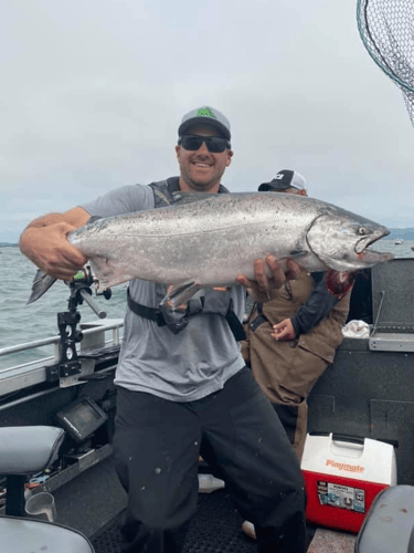 Salmon Fishing And Crabbing Combo In Warrenton