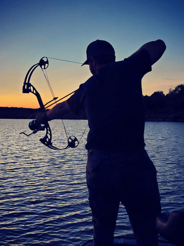 Central Texas Bowfishing In Liberty Hill