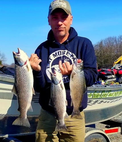 Salmon River Wade Trip In New York