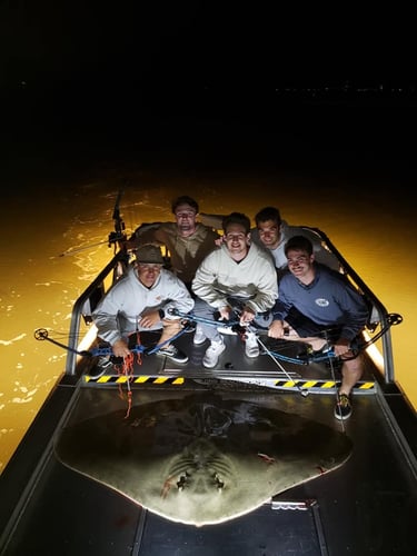 Ocean City Bay Bowfishing in Berlin