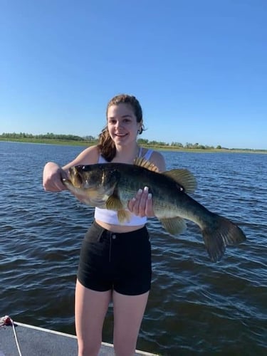 Lake Toho Largemouth Bass Run In Kissimmee